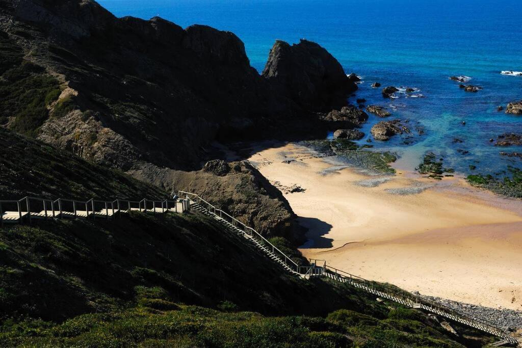 Vale Do Guizo: Casa Poente On The Contryside, Close By The Sea. Aljezur Eksteriør bilde
